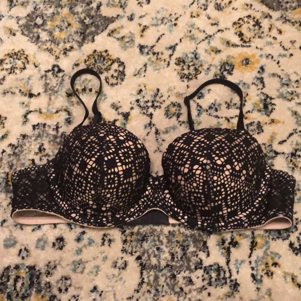Victoria’s Secret Padded Bra